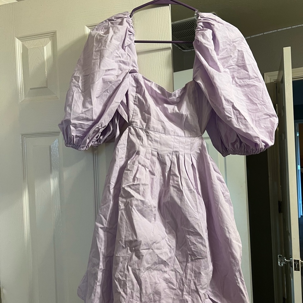Elegant Lavender Puff Sleeve Dress
